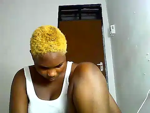 SexyKimberly23 online show from October 28, 2025, 9:28 pm