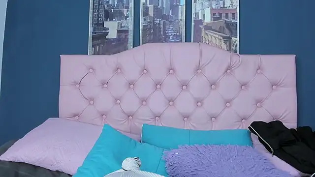 Applehot LRR online show from September 19, 2025, 2:13 am