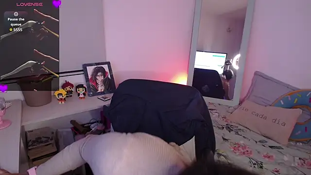 Lexie Thompson10 online show from November 19, 2025, 12:32 am