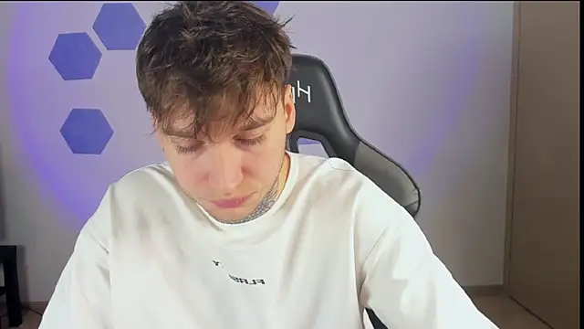 Chris Tyson online show from January 19, 2025, 4:22 am