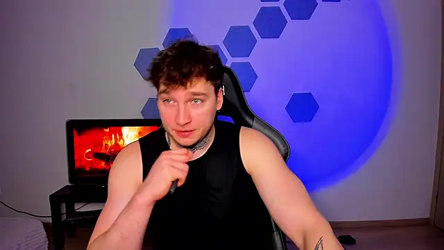 Chris Tyson online show from April 3, 2026, 9:40 am