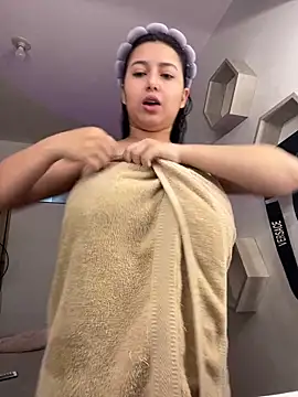 RexxaYBlade online show from December 20, 2025, 4:36 pm