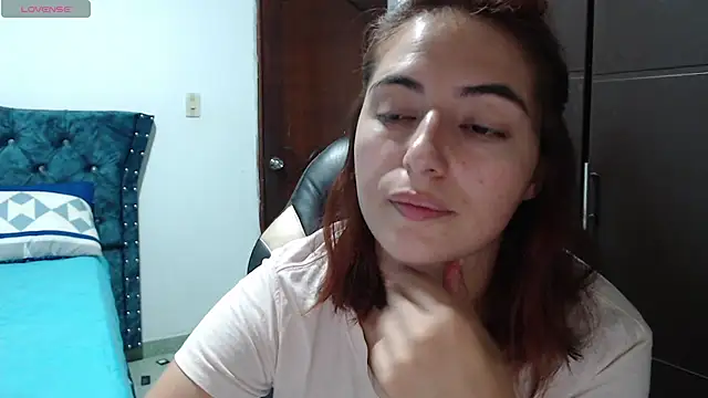 Kate lorens9 online show from December 15, 2024, 12:07 am