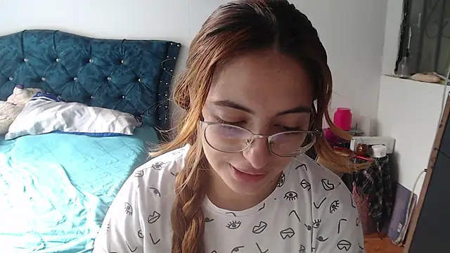 Kate lorens9 online show from July 22, 2026, 1:58 pm