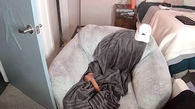 mistermouthy online show from September 16, 2025, 1:28 am