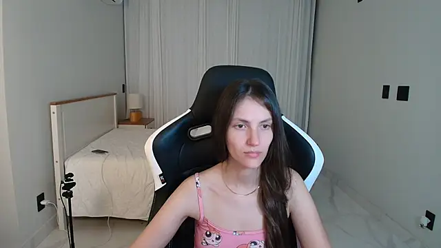 upssnowy online show from July 22, 2026, 2:14 am