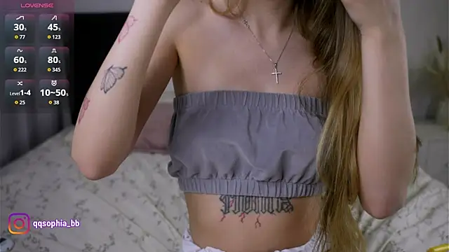 Snapshot of ErinLewist chatting on November 29, 2025, 1:08 am ErinLewist online show from November 29, 2025, 1:08 am