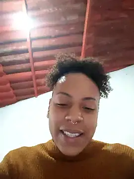 Snapshot of Julia_Pretinha chatting on June 15, 2026, 12:40 pm Julia Pretinha online show from June 15, 2026, 12:40 pm