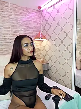 Snapshot of ZoeSmitth chatting on October 1, 2025, 12:22 pm ZoeSmitth online show from October 1, 2025, 12:22 pm