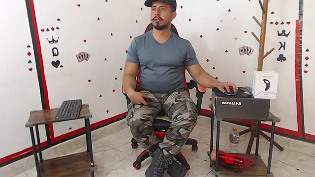 KalethBigDick online show from February 6, 2025, 5:35 am