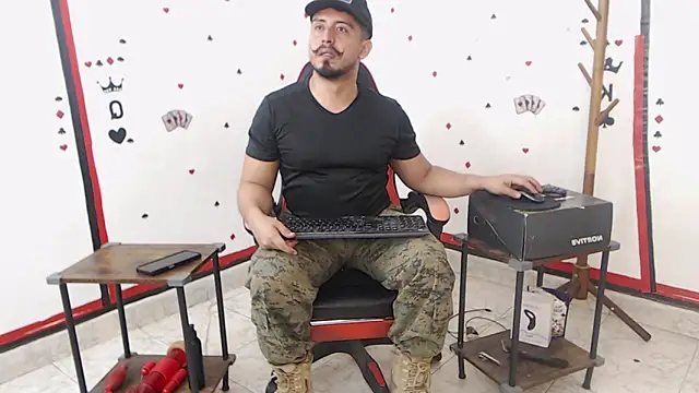 KalethBigDick online show from September 19, 2025, 9:43 am