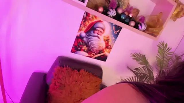 Snapshot of Miia_Thompsonn chatting on December 24, 2024, 3:05 am Miia Thompsonn online show from December 24, 2024, 3:05 am