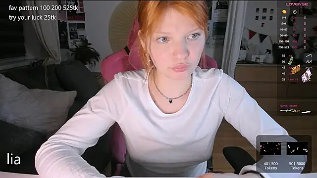 lil lia online show from October 15, 2025, 9:48 pm