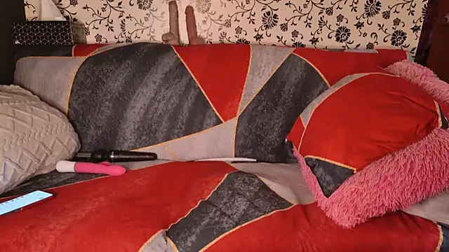 Snapshot of Luiza_Hammer chatting on March 4, 2025, 11:51 am Luiza Hammer online show from March 4, 2025, 11:51 am