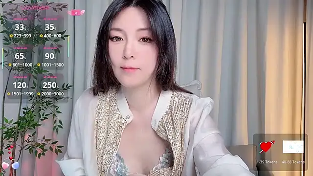 Ada-xixi online show from October 2, 2025, 11:28 am