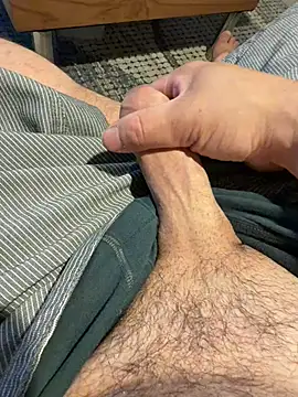 Kissoks1xh online show from June 24, 2026, 7:24 pm