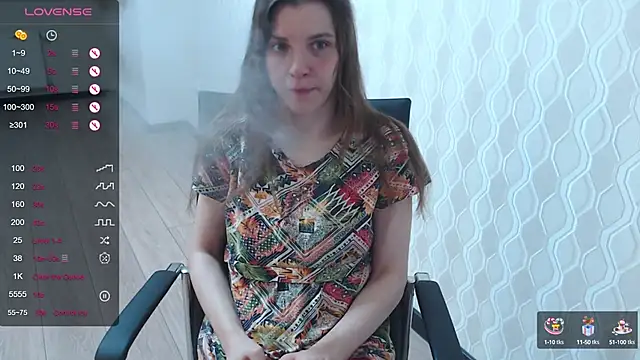 LisaHeart online show from March 17, 2025, 7:15 pm