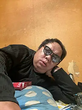 punk0805 online show from March 1, 2026, 1:24 pm