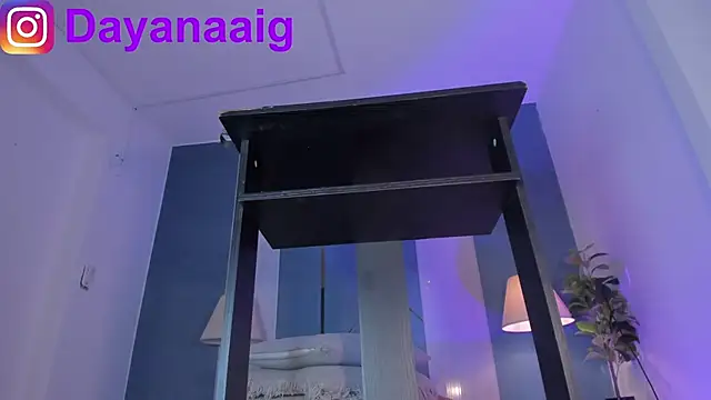 Voluptupus-girl online show from April 21, 2026, 1:42 am