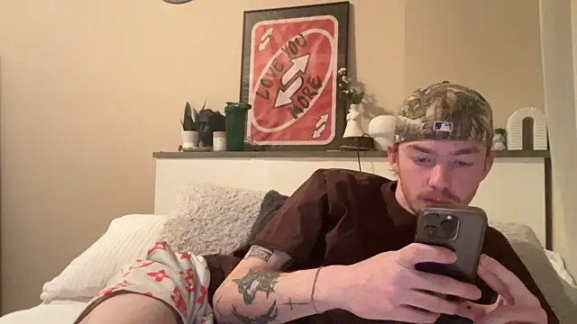 Snapshot of younghungginger chatting on February 1, 2025, 2:26 am younghungginger online show from February 1, 2025, 2:26 am