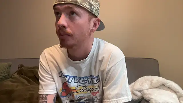 Snapshot of younghungginger chatting on November 28, 2025, 11:51 pm younghungginger online show from November 28, 2025, 11:51 pm