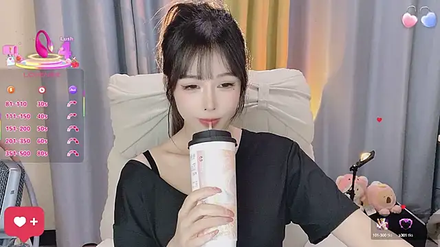 Snapshot of 7-Love chatting on October 1, 2025, 1:17 pm 7-Love online show from October 1, 2025, 1:17 pm