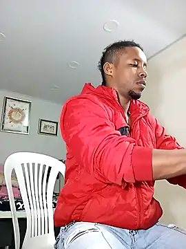 AlejoKhalifa  online show from March 14, 2025, 9:35 am