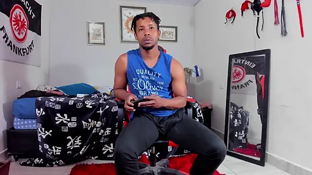 AlejoKhalifa  online show from December 1, 2025, 10:42 am