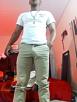 AlejoKhalifa  online show from March 5, 2026, 10:33 am