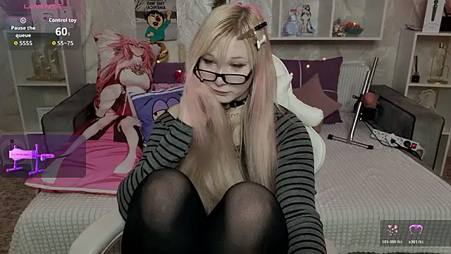 MeowkaKitty online show from March 28, 2026, 2:55 am