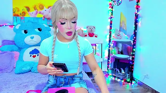 Candy Candy   online show from February 8, 2026, 11:19 pm