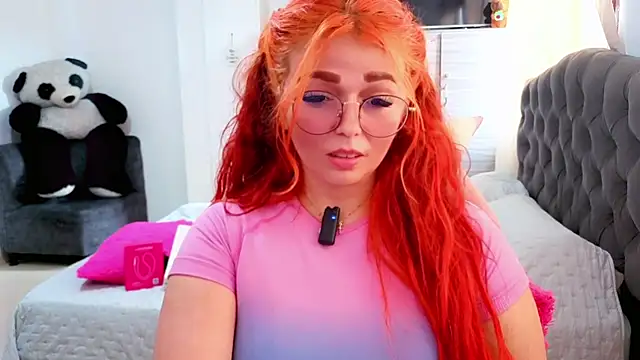 Alexatexa2929 online show from February 25, 2026, 8:18 pm