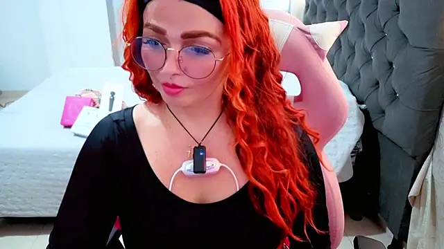 Alexatexa2929 online show from June 4, 2026, 8:26 pm