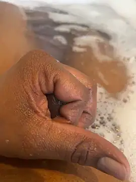 Nash694u online show from April 19, 2026, 4:39 pm