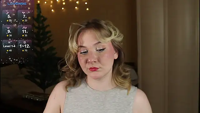 sensual girrrl online show from December 1, 2024, 7:14 pm