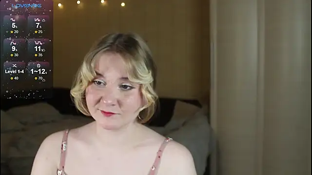 sensual girrrl online show from December 3, 2024, 8:17 pm