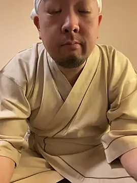 FUJIGON07 online show from May 18, 2026, 2:23 pm