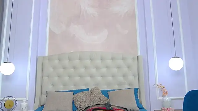 Snapshot of JoannaCox chatting on February 17, 2025, 7:31 pm JoannaCox online show from February 17, 2025, 7:31 pm