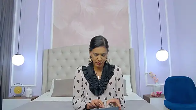 Snapshot of JoannaCox chatting on February 26, 2025, 10:31 pm JoannaCox online show from February 26, 2025, 10:31 pm