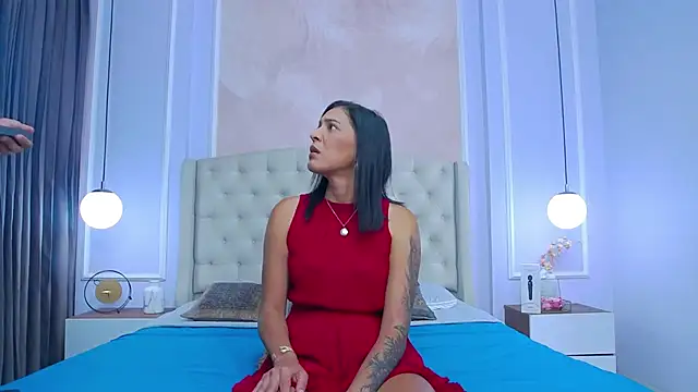 Snapshot of JoannaCox chatting on October 6, 2025, 7:11 pm JoannaCox online show from October 6, 2025, 7:11 pm
