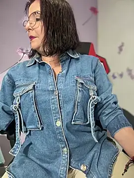 PaulinaSanders X online show from December 15, 2024, 2:48 pm