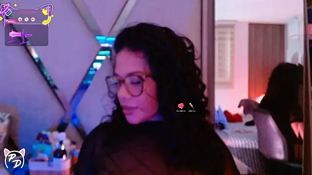 Snapshot of paula_daniela1 chatting on June 4, 2026, 9:32 pm paula daniela1 online show from June 4, 2026, 9:32 pm