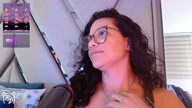 paula daniela1 online show from June 26, 2026, 10:03 pm