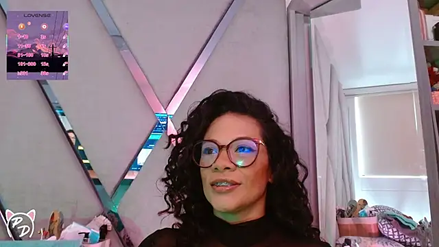paula daniela1 online show from August 1, 2026, 9:25 pm