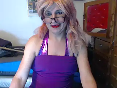 LorenJade online show from February 4, 2025, 10:10 am