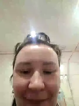 AlexaLexie online show from January 19, 2025, 1:33 pm