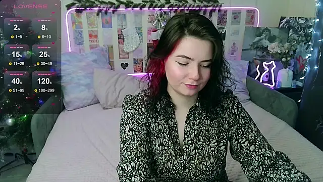 Snapshot of ss-katekisa-ss chatting on December 10, 2024, 10:58 pm ss-katekisa-ss online show from December 10, 2024, 10:58 pm