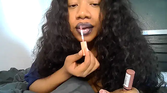 goddessdaisysky online show from April 22, 2026, 5:36 pm