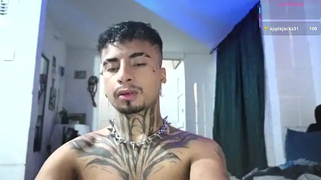 JuanCamiilo 66 online show from May 23, 2026, 2:06 am