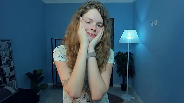 RayaNenlia online show from February 1, 2026, 5:06 am